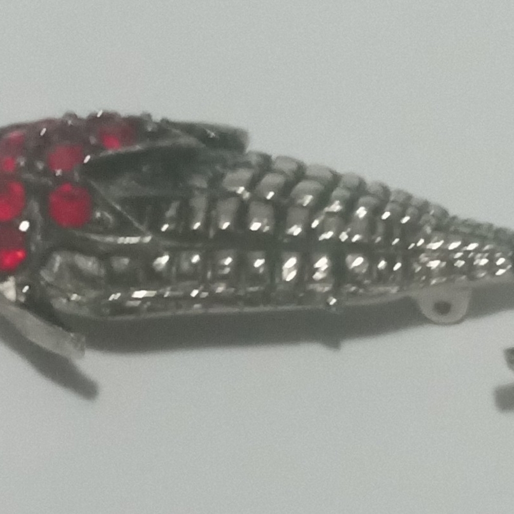 Vintage Corn Cob Faux Silver and Red Reptile Accessory